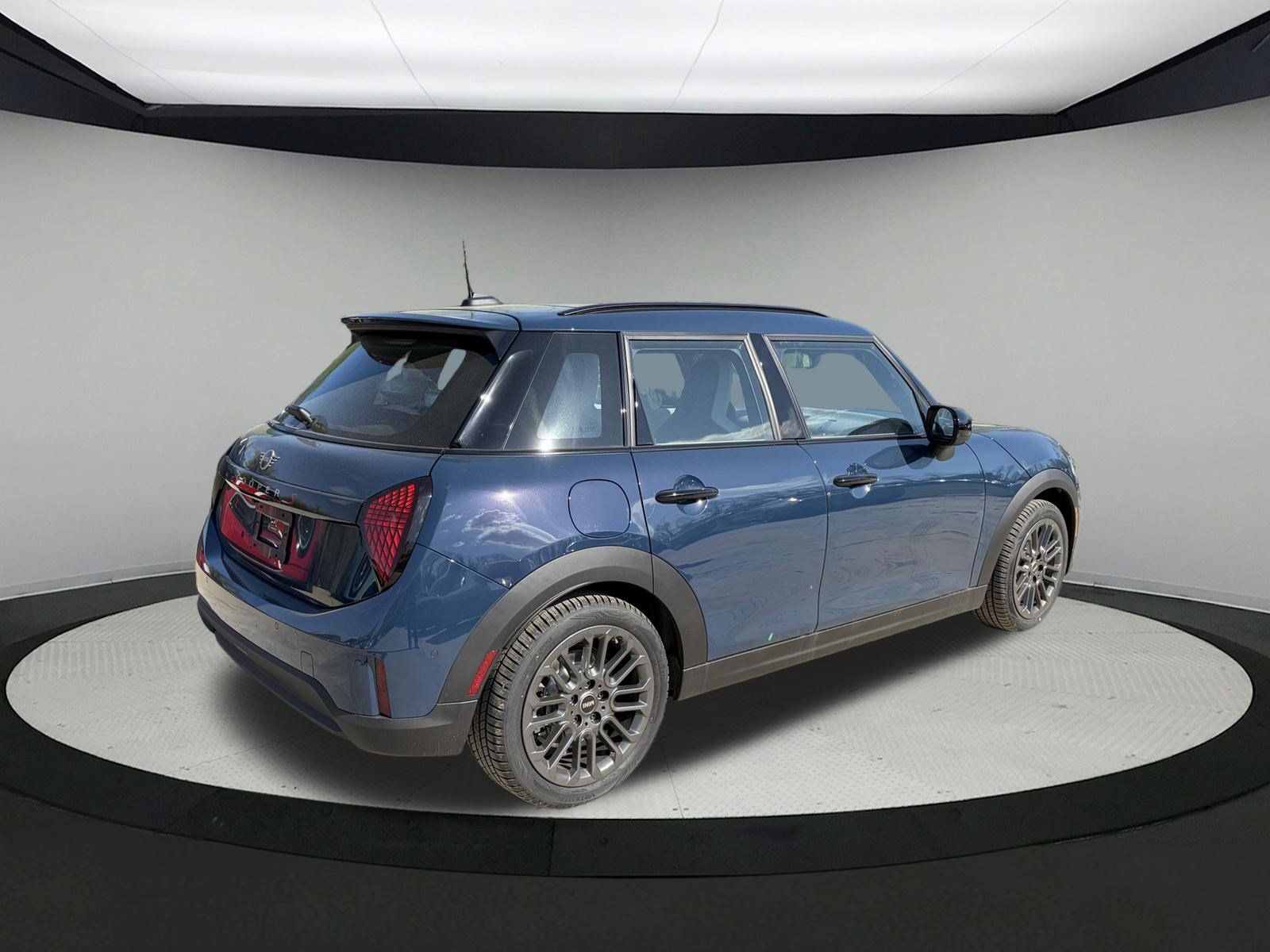 Used 2026 MINI Cooper S FWD image 5