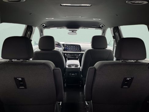 New 2026 Chevrolet Traverse LT AWD/4WD image 25