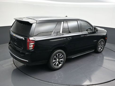 Used 2023 Chevrolet Tahoe LT w/ LT Signature Package image 20