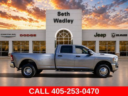Used 2023 RAM 3500 Tradesman AWD/4WD image 8