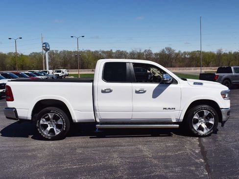 Used 2019 RAM 1500 Laramie AWD/4WD image 15