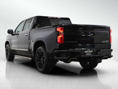 Used 2022 Chevrolet Silverado 1500 High Country w/ High Country Premium Package