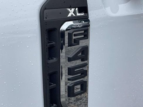 New 2026 Ford F450 XL w/ XL Chrome Package image 22