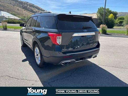 Used 2023 Ford Explorer Platinum w/ Technology Package AWD/4WD image 6