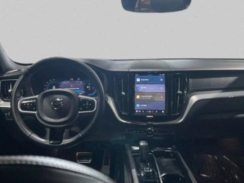 Used 2022 Volvo XC60 T8 R-Design w/ Advanced Package image 14