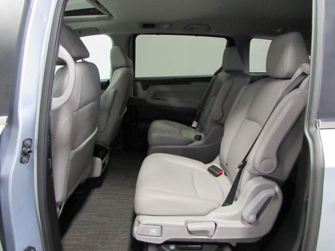 Used 2024 Honda Odyssey EX-L image 14