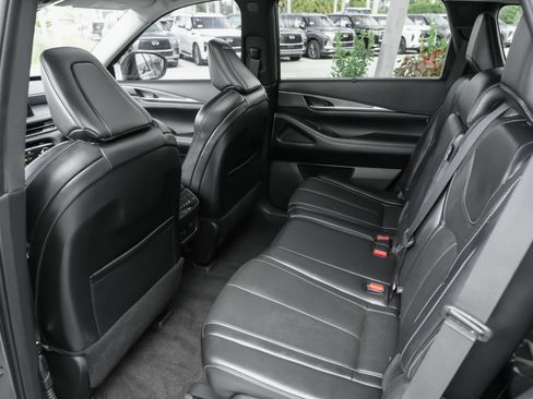 Used 2023 INFINITI QX60 Luxe w/ Cargo Package FWD image 32