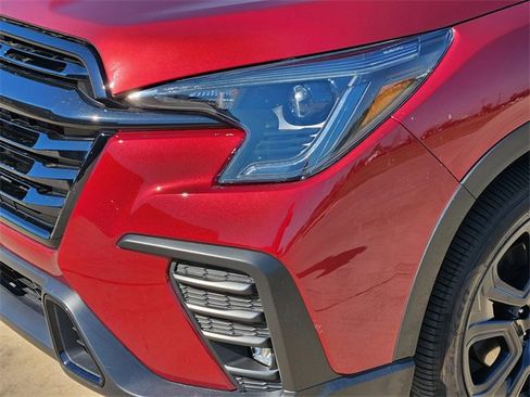 Certified 2025 Subaru Ascent Bronze Edition w/ Popular Package #2 image 9