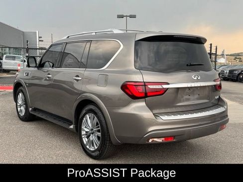 Used 2019 INFINITI QX80 Luxe w/ Proassist Package AWD/4WD image 3