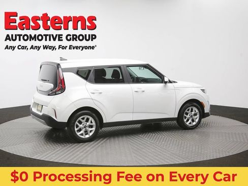 Used 2024 Kia Soul LX w/ Option Group 015 FWD image 40