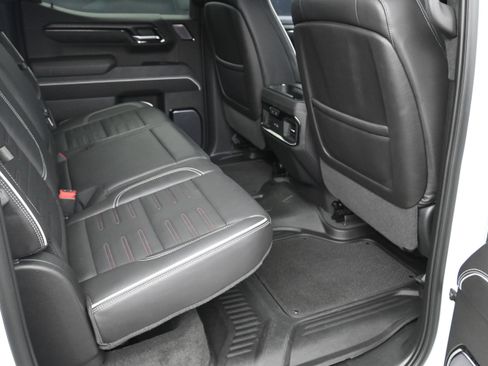 Used 2023 GMC Sierra 1500 AT4X AWD/4WD image 10