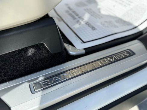 Used 2019 Land Rover Range Rover Long Wheelbase Supercharged image 24