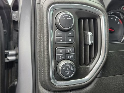 Certified 2021 Chevrolet Silverado 1500 LT Trail Boss w/ Convenience Package II AWD/4WD image 22