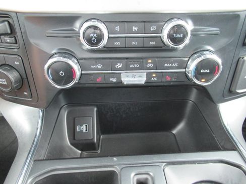 Used 2022 Ford F150 XLT w/ Equipment Group 302A High AWD/4WD image 27
