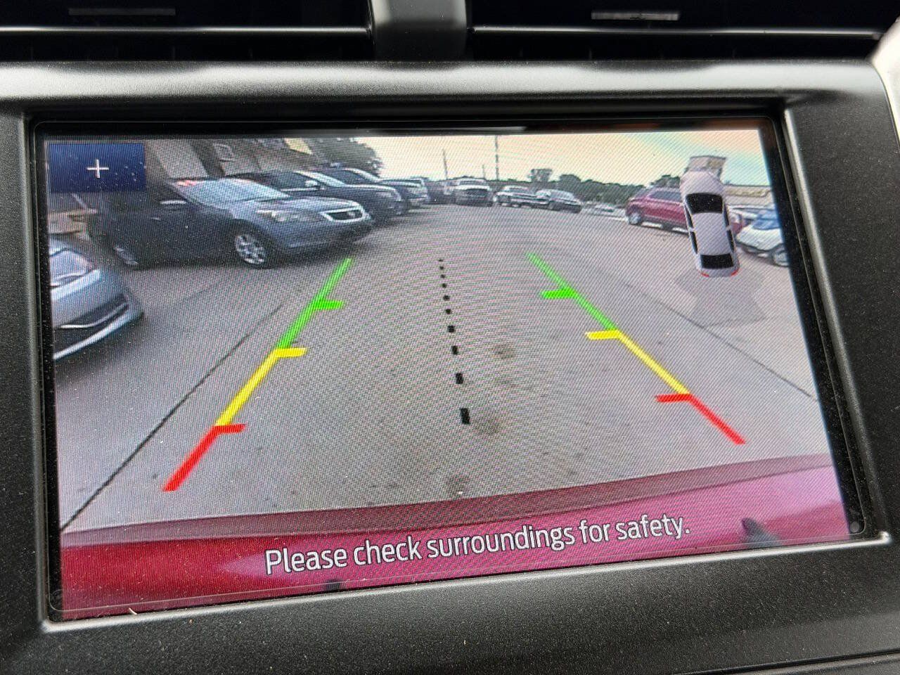 Used 2020 Ford Fusion SE FWD image 19