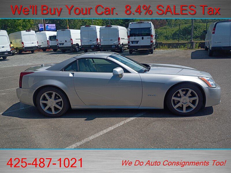 Used 2005 Cadillac XLR RWD image 12