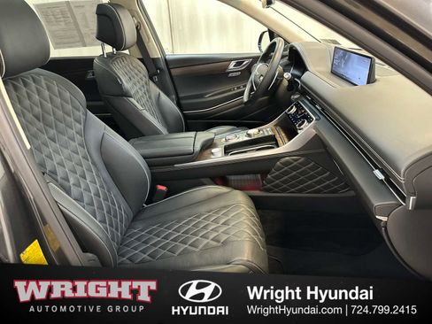 Certified 2024 Genesis GV80 3.5T w/ Prestige Package image 18