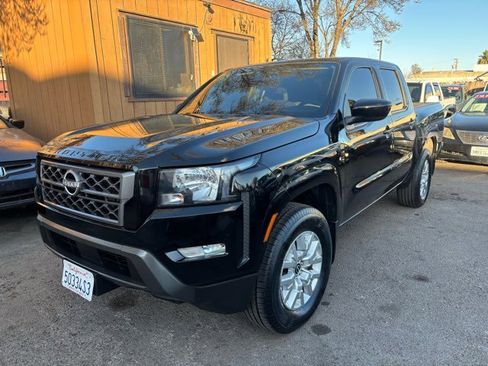 Used 2023 Nissan Frontier SV w/ SV Convenience Package image 1