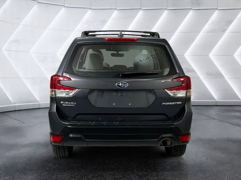 Used 2023 Subaru Forester AWD/4WD image 5