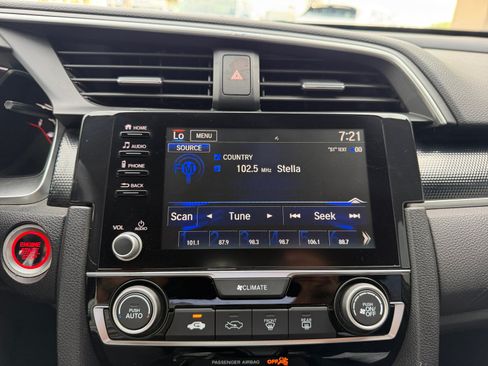 Used 2019 Honda Civic Sport image 12