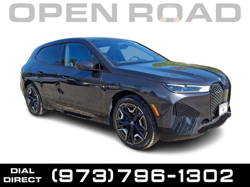 Certified 2024 BMW iX xDrive50 w/ Premium Package AWD/4WD image 1