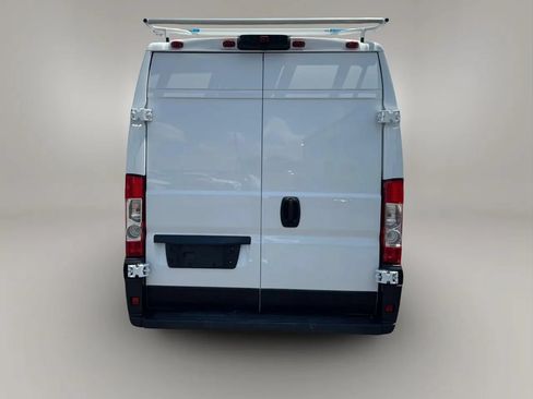 Used 2023 RAM ProMaster 2500 FWD image 10