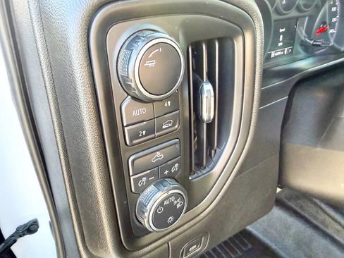 Used 2019 Chevrolet Silverado 1500 W/T w/ WT Fleet Convenience Package AWD/4WD image 9