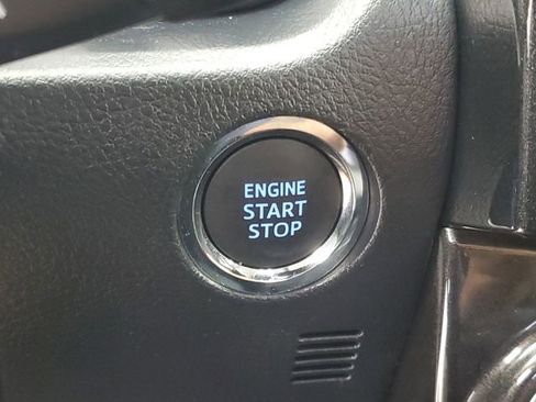 Used 2023 Toyota 4Runner TRD Off-Road AWD/4WD image 30