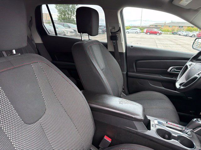 Used 2017 GMC Terrain SLE w/ Convenience Package AWD/4WD image 23