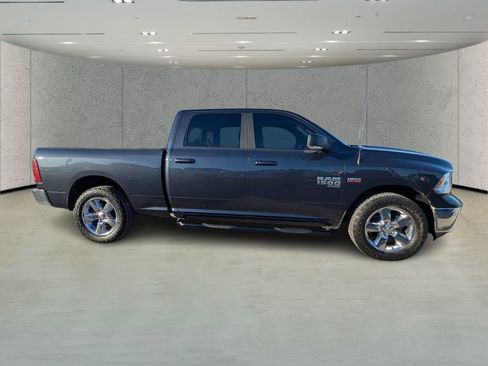Used 2019 RAM 1500 Big Horn image 2