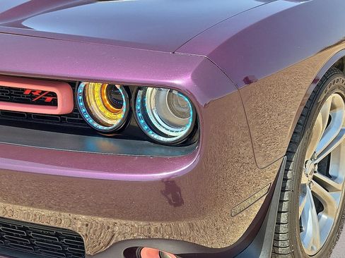 Used 2021 Dodge Challenger R/T RWD image 10