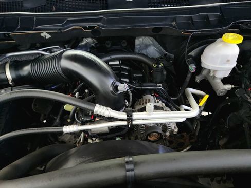 Used 2020 RAM 1500 Warlock AWD/4WD image 34