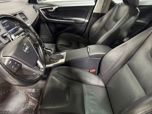 Used 2014 Volvo S60 T5 w/ Climate Package image 15