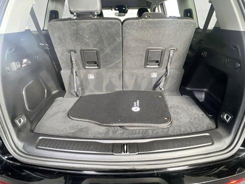 Used 2022 Jeep Grand Cherokee L Limited image 25