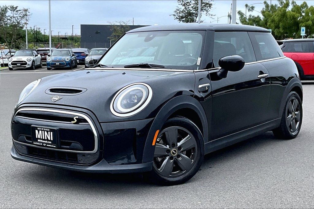 Used 2024 MINI Cooper SE FWD image 2
