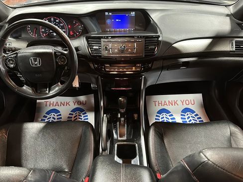 Used 2017 Honda Accord Sport Special Edition image 18