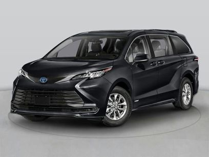 New 2026 Toyota Sienna Platinum
