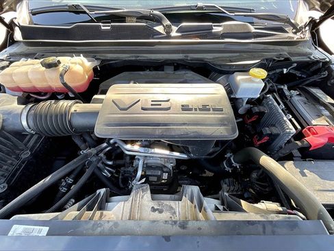 Certified 2022 RAM 1500 Big Horn image 9