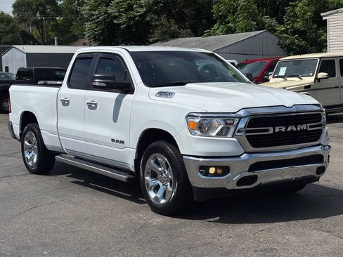 Used 2020 RAM 1500 Big Horn AWD/4WD image 2