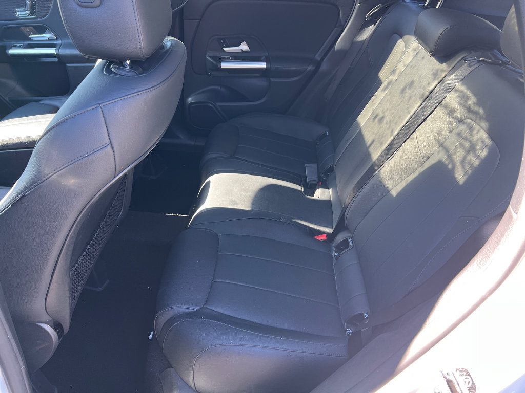 Used 2023 Mercedes-Benz GLA 250 w/ Premium Package image 6