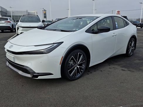 New 2026 Toyota Prius XLE image 3