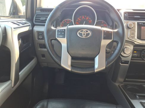 Used 2012 Toyota 4Runner SR5 AWD/4WD image 5