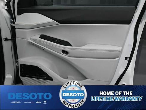 New 2026 Jeep Cherokee Limited AWD/4WD image 11