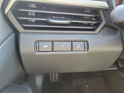 Used 2024 Nissan Altima 2.5 S image 22