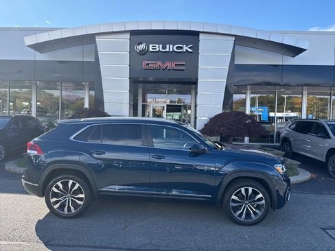 Used 2021 Volkswagen Atlas Cross Sport SEL R-Line image 33