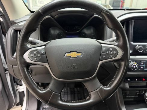 Used 2022 Chevrolet Colorado LT w/ Fleet Safety Package RWD image 20