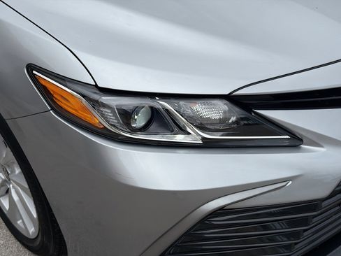 Used 2024 Toyota Camry LE image 33