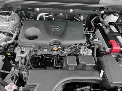 Used 2024 Toyota RAV4 XLE image 21