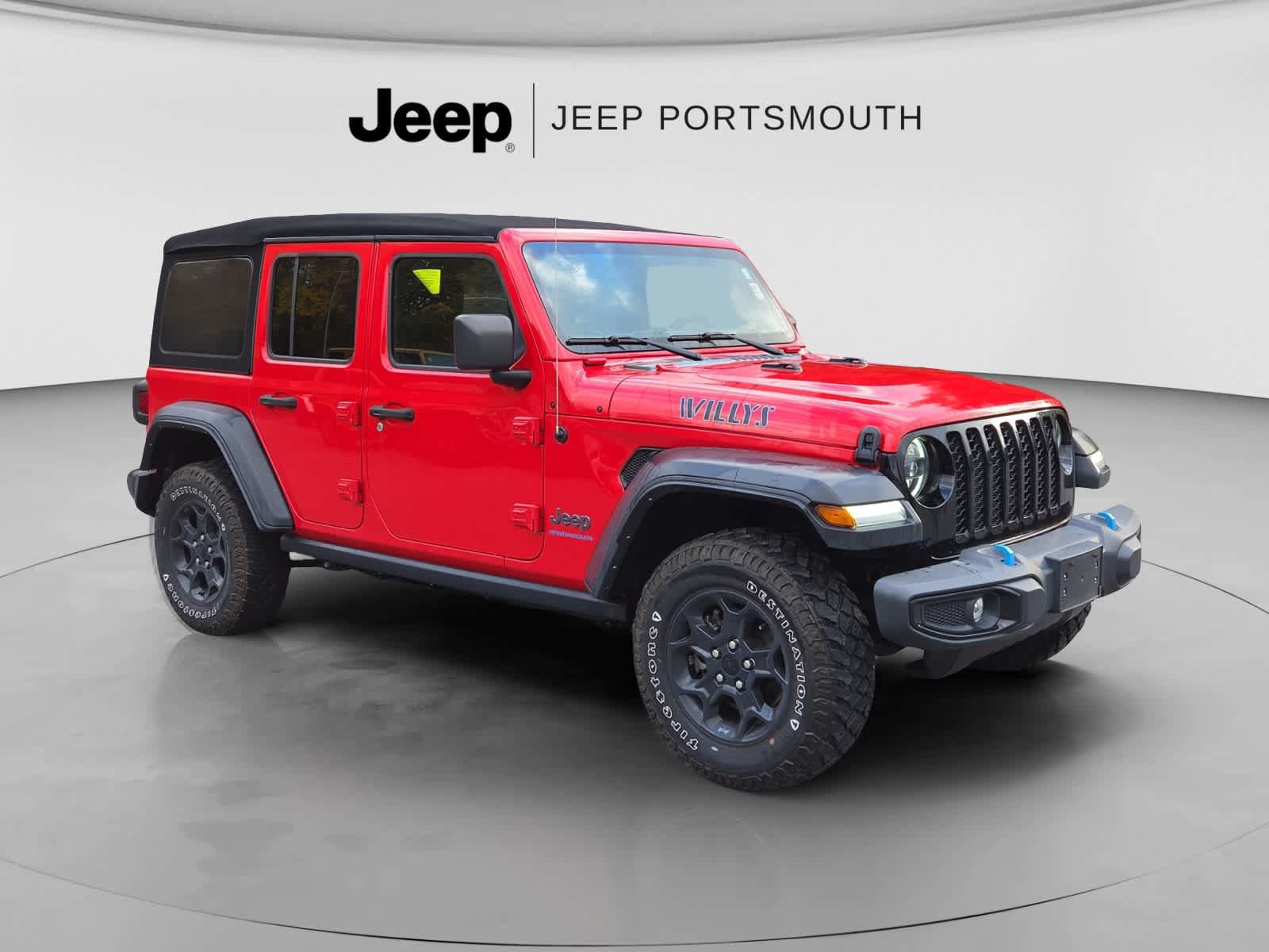 Used 2023 Jeep Wrangler Unlimited w/ 8.4" Radio Group AWD/4WD image 2