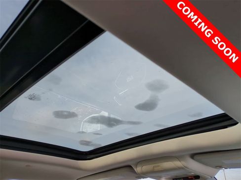 Used 2018 Cadillac XT5 Luxury w/ Driver Awareness Package image 22